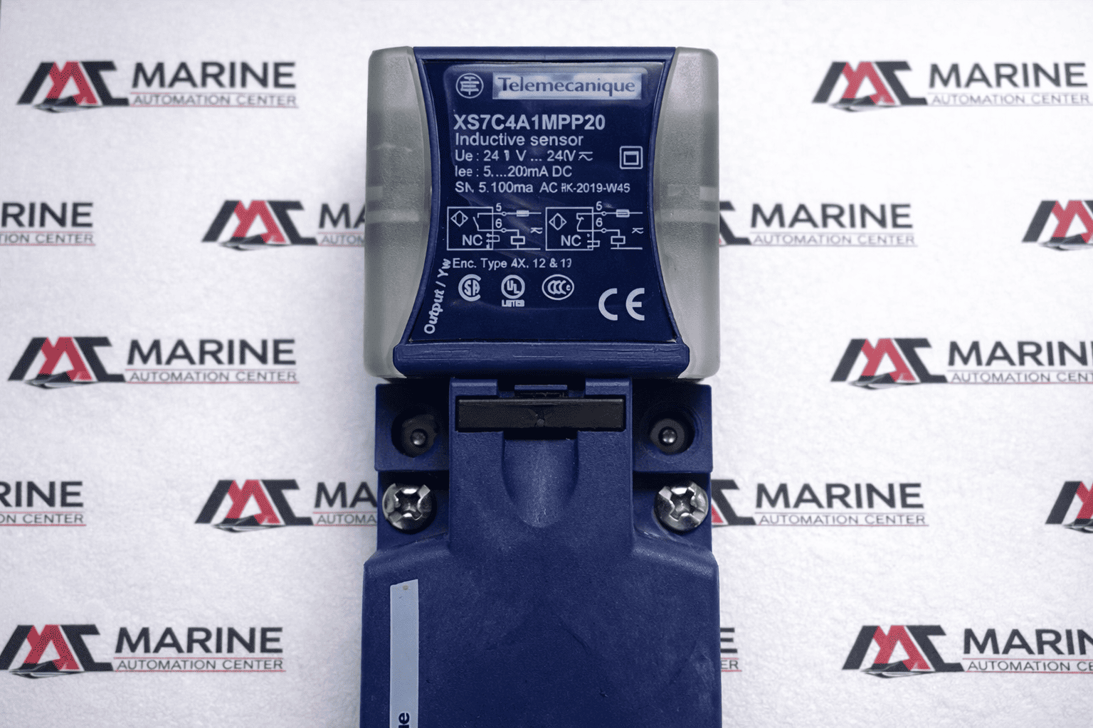 Telemecanique XS7C4A1MPP20 Inductive Proximity Sensor