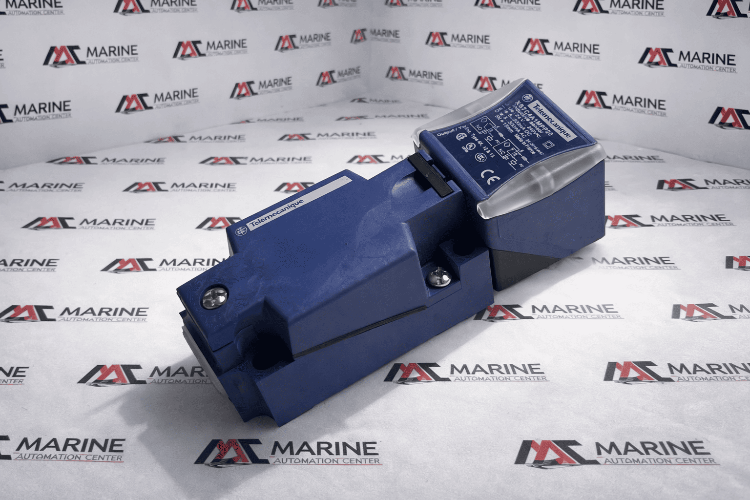 Telemecanique XS7C4A1MPP20 Inductive Proximity Sensor thumbnail