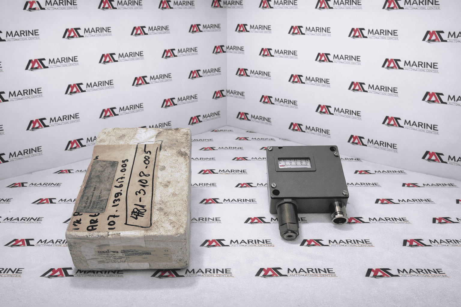Trafag 900.2380.907 Pressure Switch 40bar
