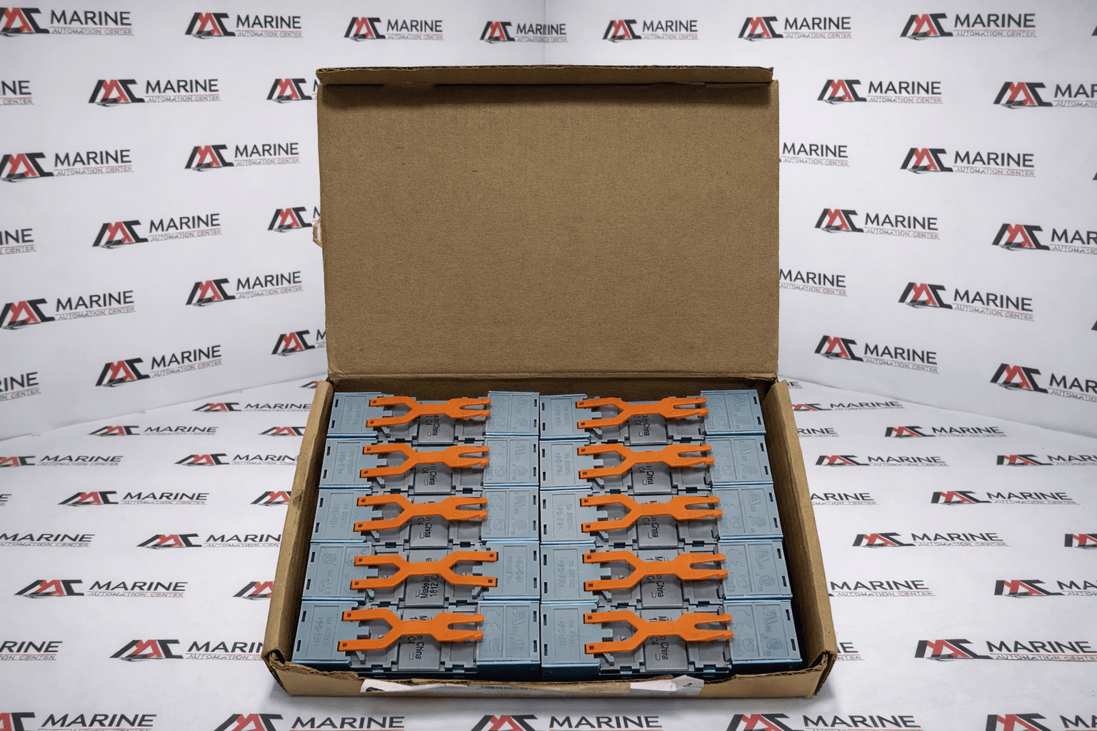 Lot Of 10x Comat Releco S7-c Relay Socket thumbnail