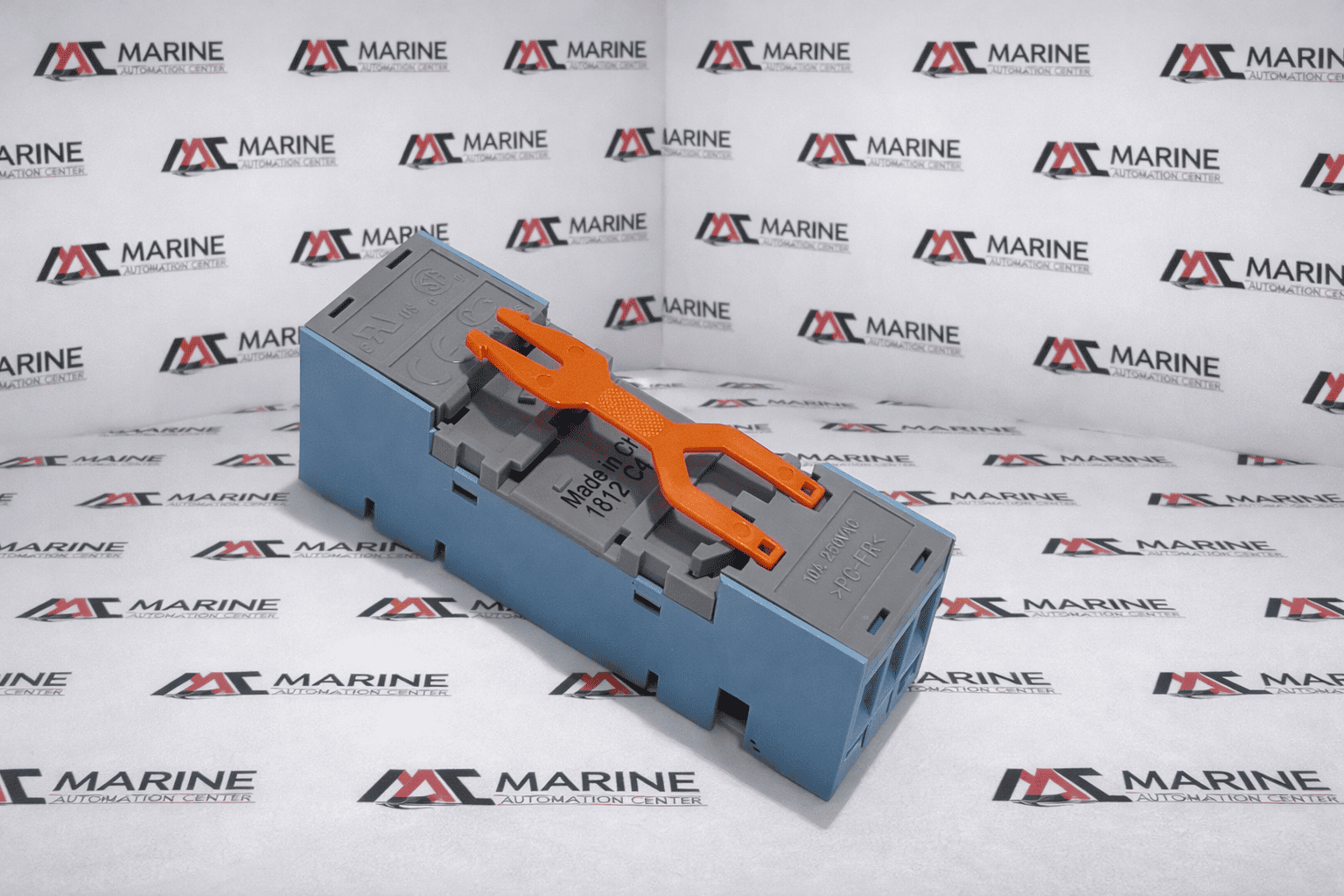 Lot Of 10x Comat Releco S7-c Relay Socket thumbnail