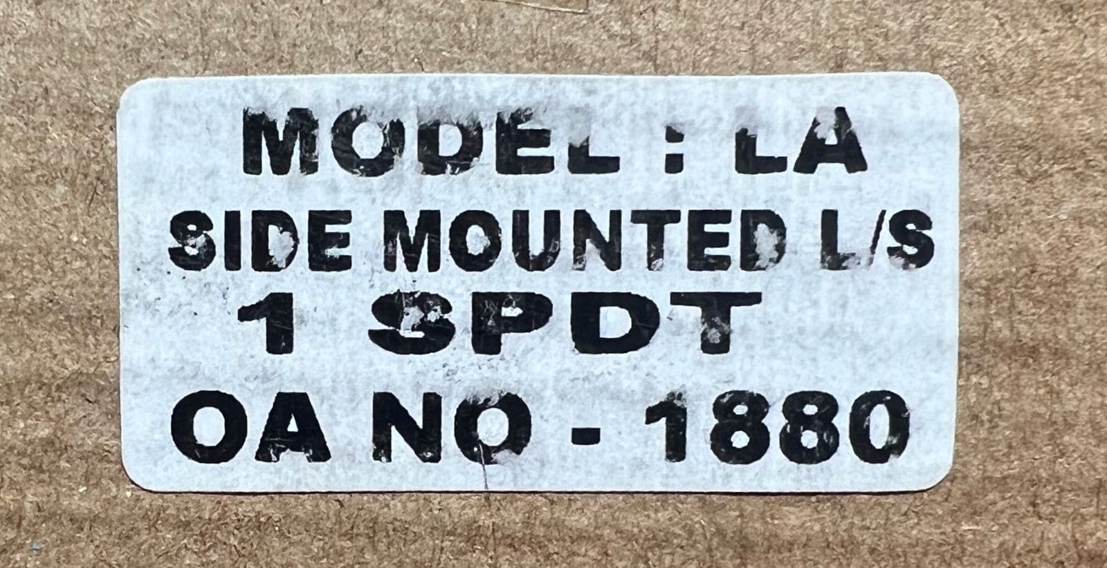 Baumer LA  / L-S 1 SPDT Side Mounted level switch thumbnail