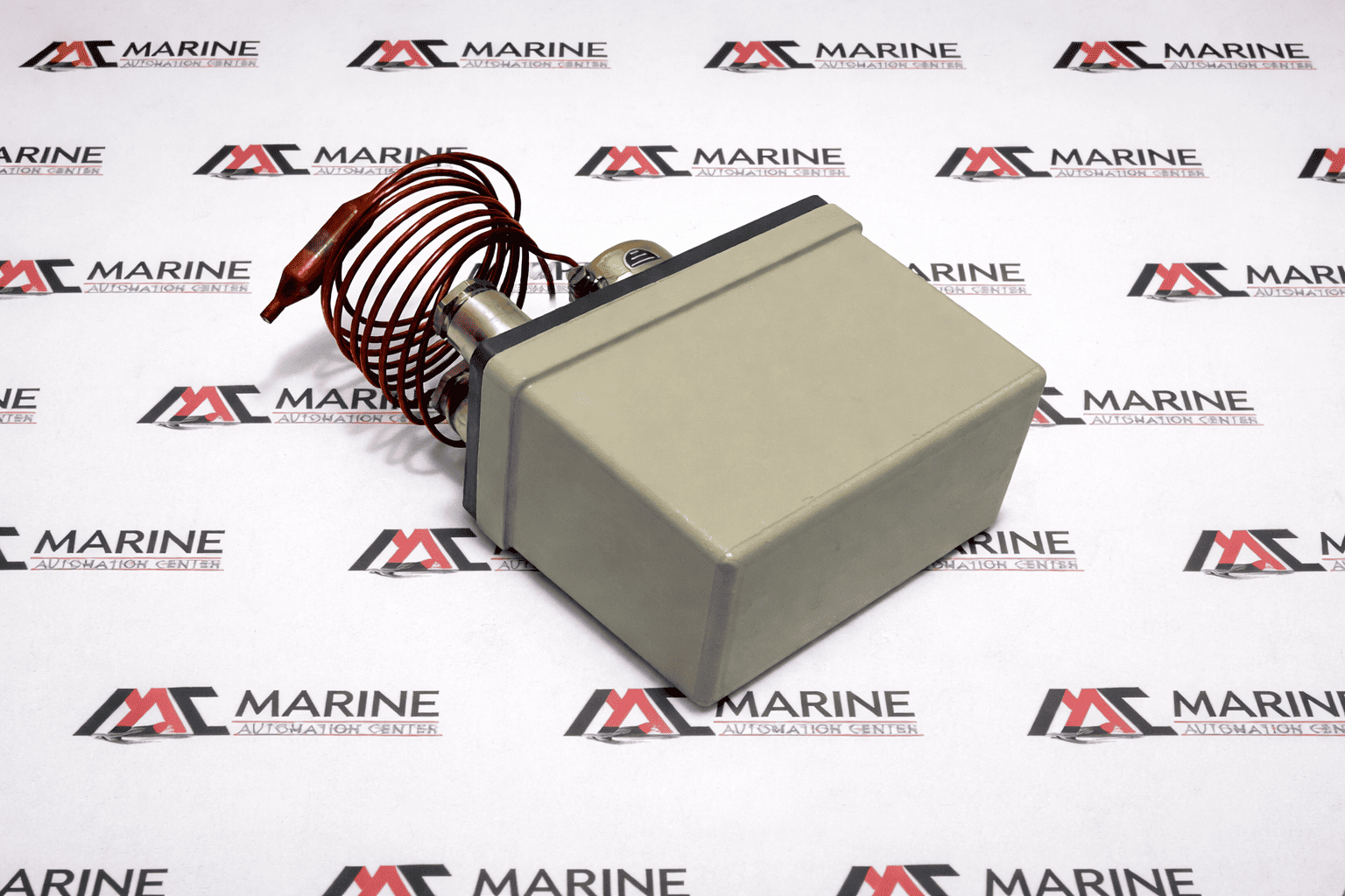 ALCO 0600018 Temperature Controller TFG 142-6A C06 thumbnail