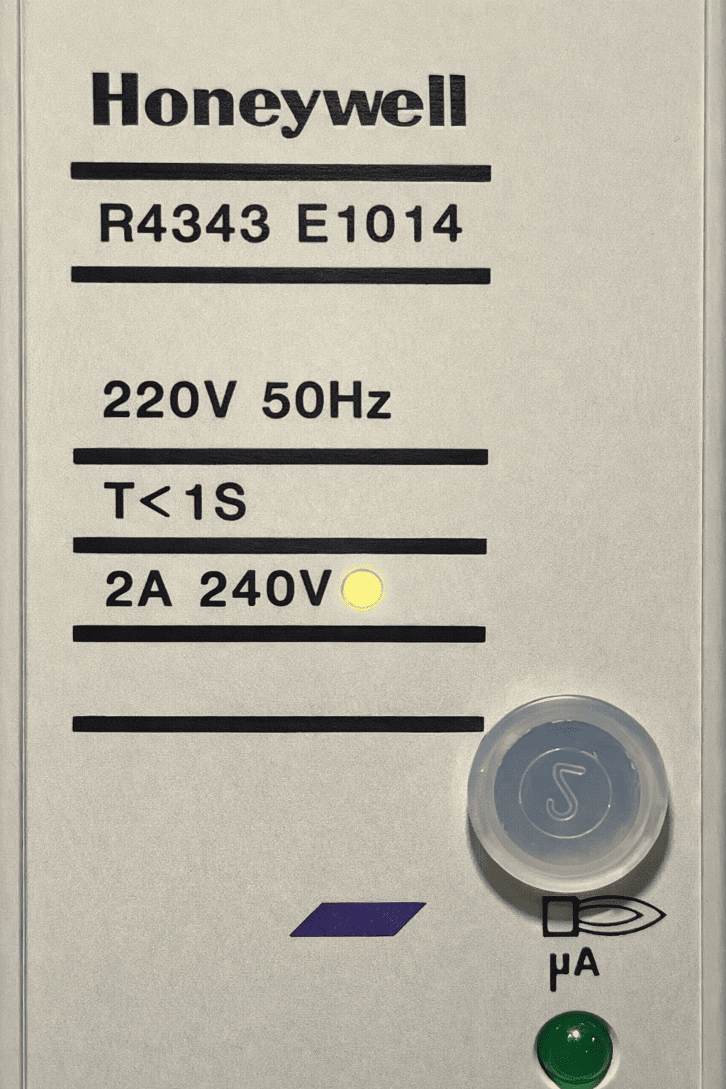 HONEYWELL R4343 E1014 Flame Detector Relay 220V thumbnail