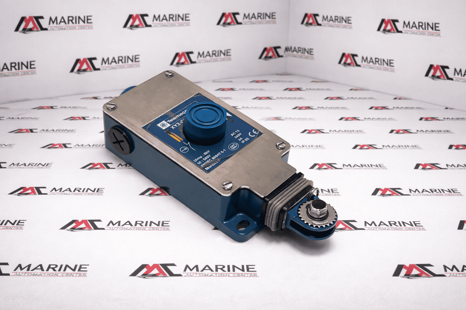 Telemecanique XY2 CH10250TK Inductive Proximity Sensor XY2-CH thumbnail