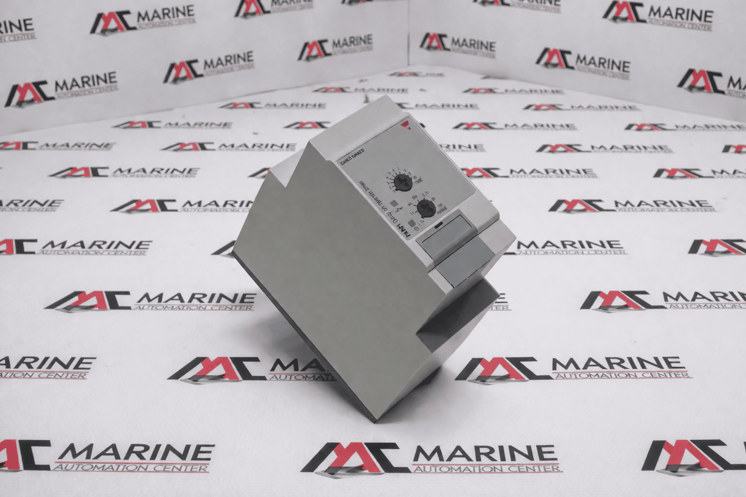 CARLO GAVAZZI PAA01DM24 MULTIFUNCTION TIMER BI2840043101A thumbnail