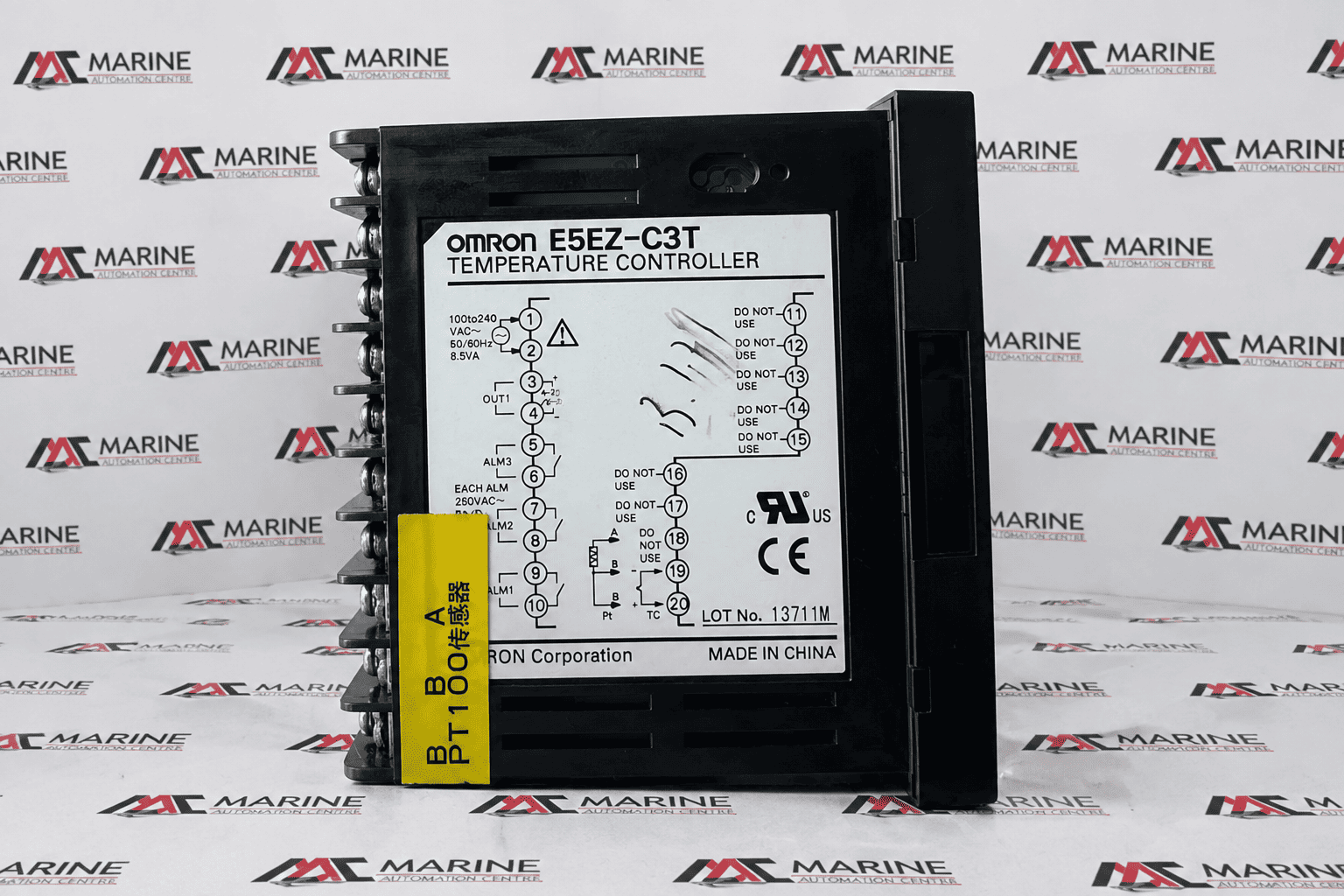 Omron E5EZ-C3T Digital Temperature Controller thumbnail